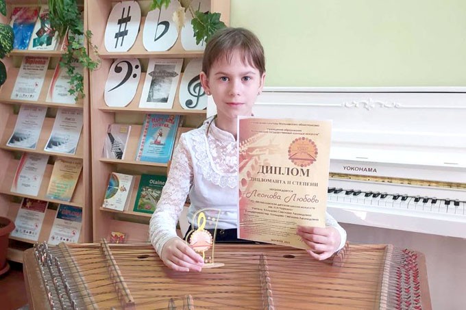Мстиславская цимбалистка отмечена на региональном конкурсе