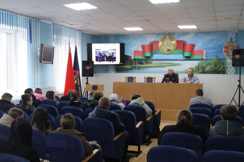 День открытых дверей прошел в Октябрьском отделе Департамента охраны