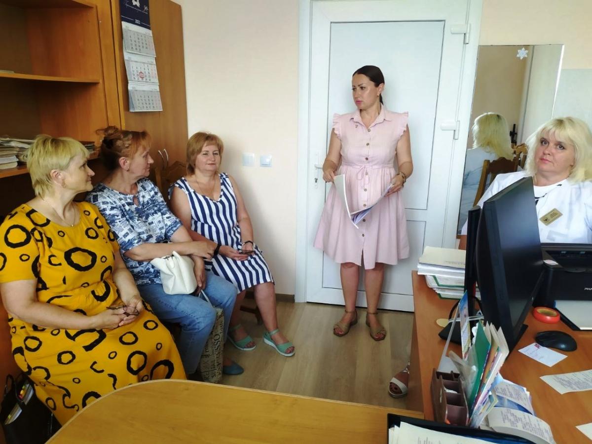 Профсоюзный мониторинг по соблюдению температурного режима в условиях повышенных температур рекомендовано проводить до 1 сентября