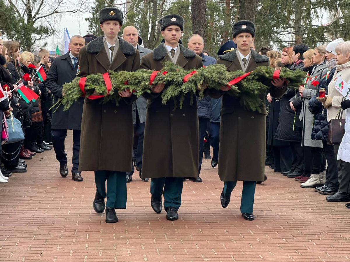 Митинг-реквием, посвященный 80-летию трагедии Хатыни, прошел на мемориальном комплексе «Лагерь смерти» в Могилеве