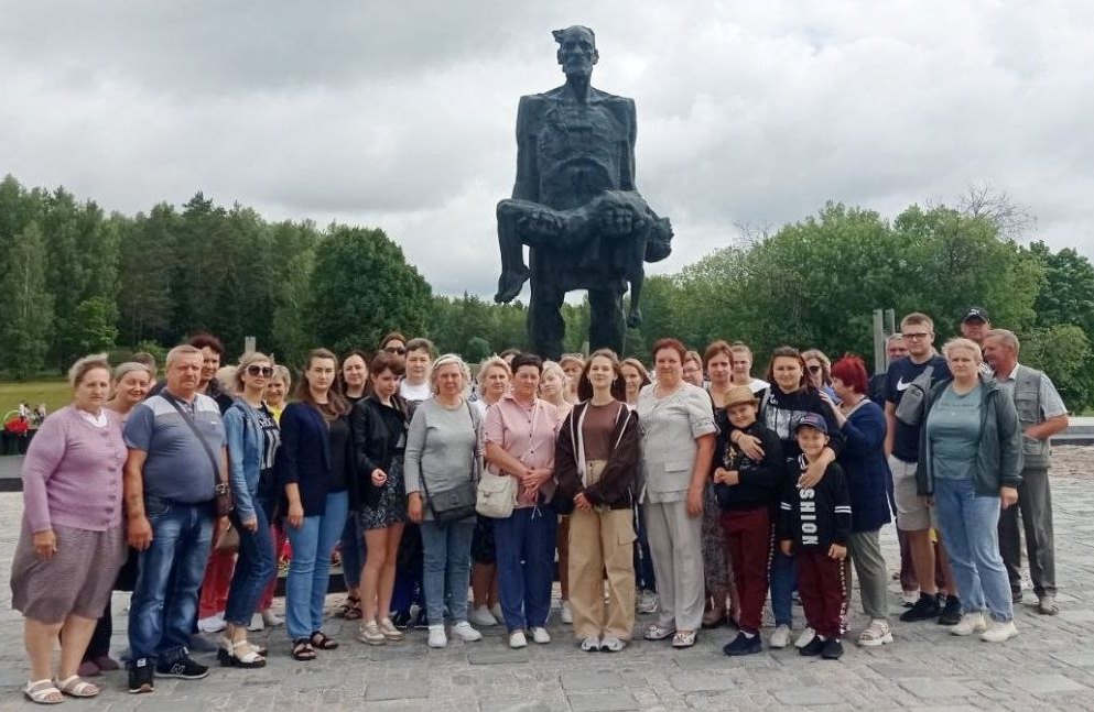 Патриотические экскурсионные поездки организовывает отраслевой профсоюз