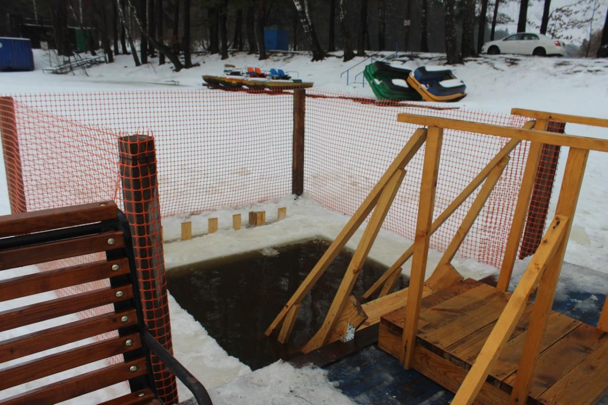 О правилах купания в проруби рассказал председатель Могилевской областной организации РГОО ОСВОД Константин Иванов