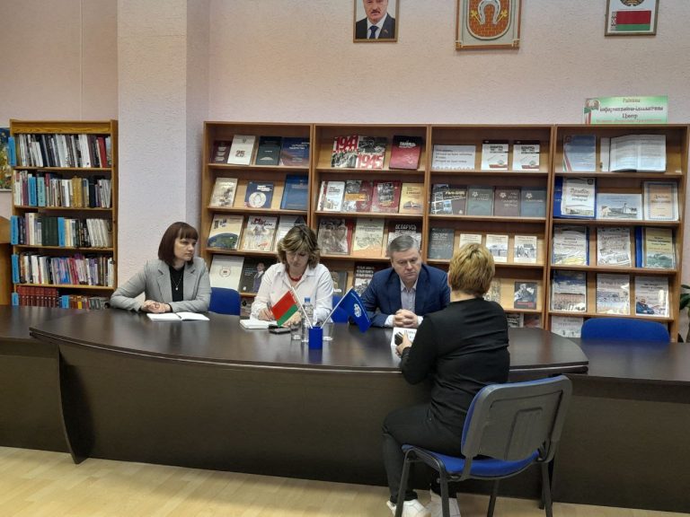 Выездные правовые приемы проводят профсоюзные юристы