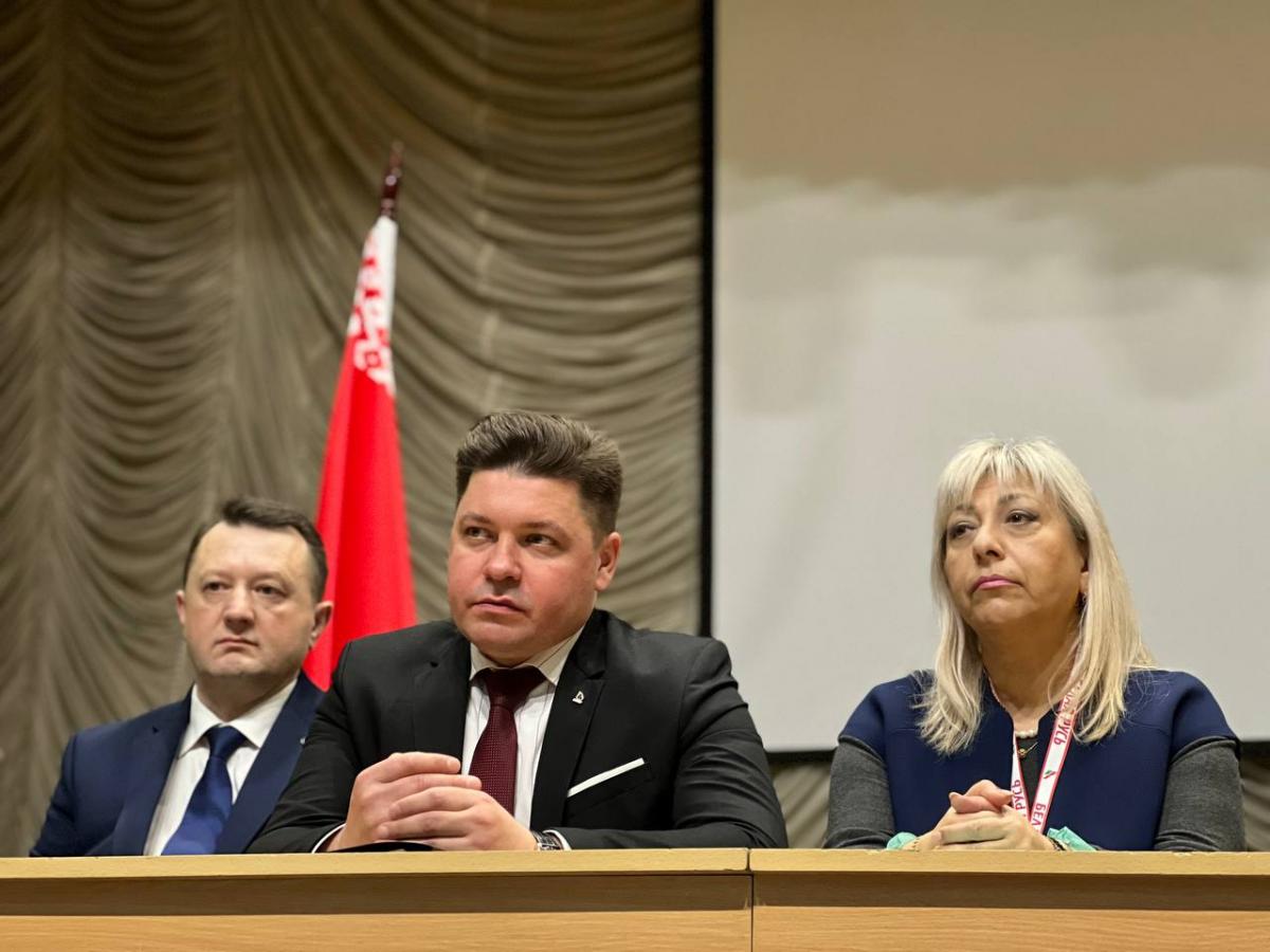 Проект программы Белорусской политической партии «Белая Русь» обсудили  в БРУ