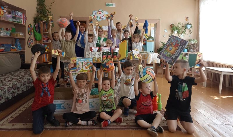 Работники Осиповичского предприятия ЖКХ оказали помощь детскому социальному приюту