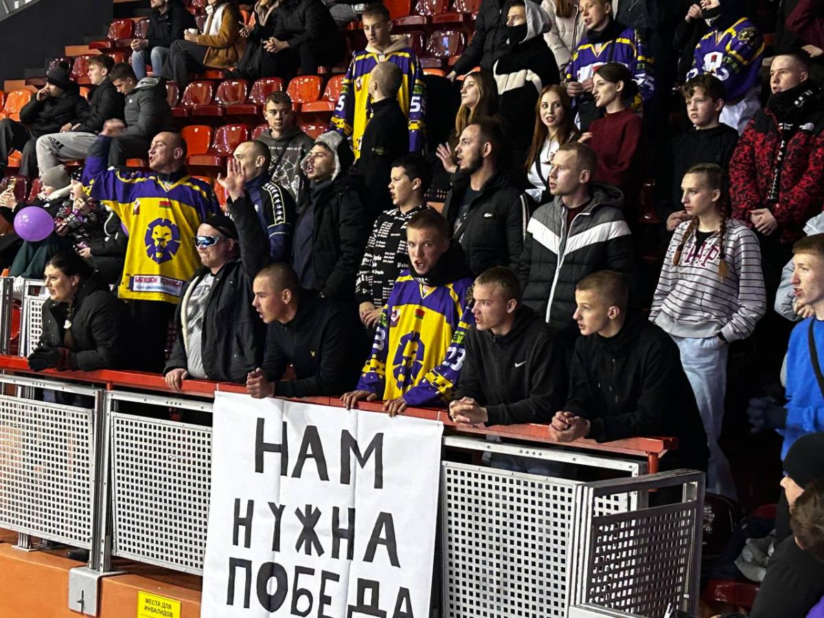 ХК «Могилёв» переиграл ХК «Локомотив»