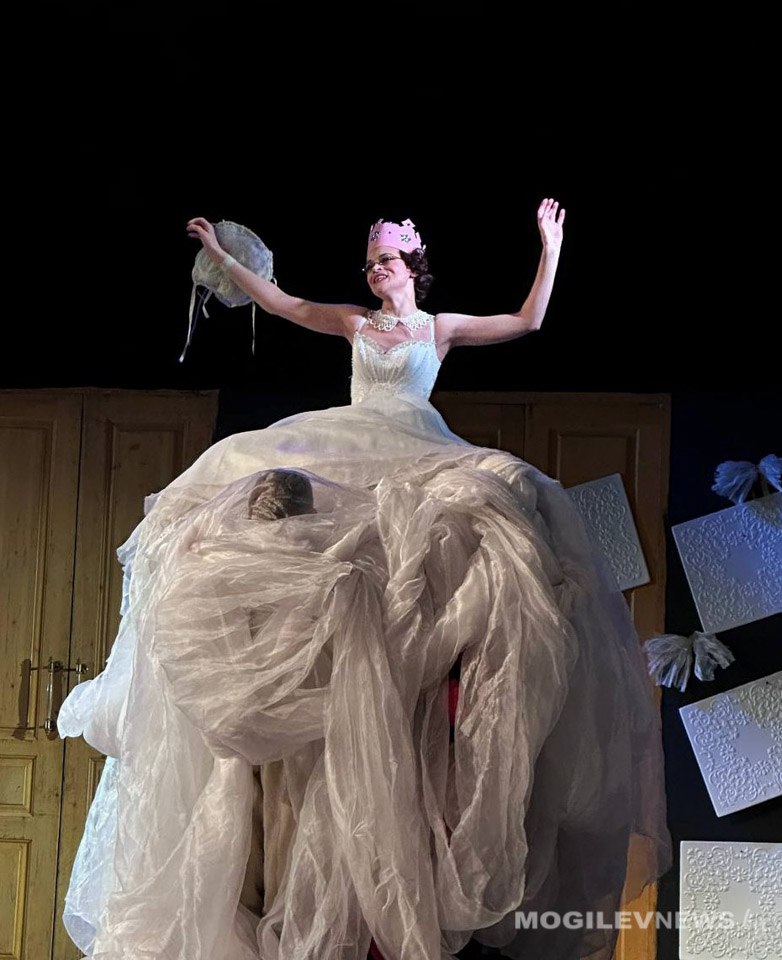 Драму по произведению М.Ю. Лермонтова «Маскарад» представил «Коляда-Театр» в Могилеве