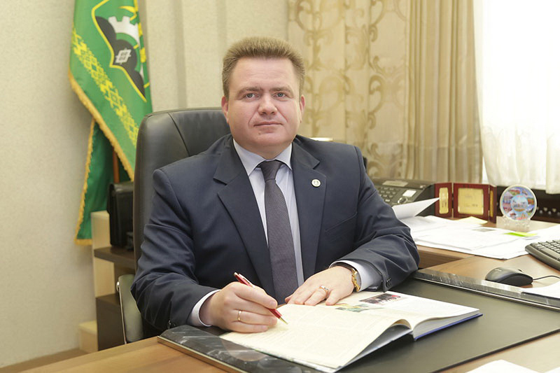Виталий Великанов: День народного единства призван не разрушать, а созидать и приумножать все, что создано народом