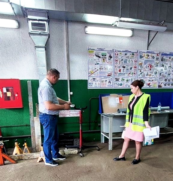 Рейды по вопросам обеспечения безопасных условий труда провели профсоюзы в Горецком районе