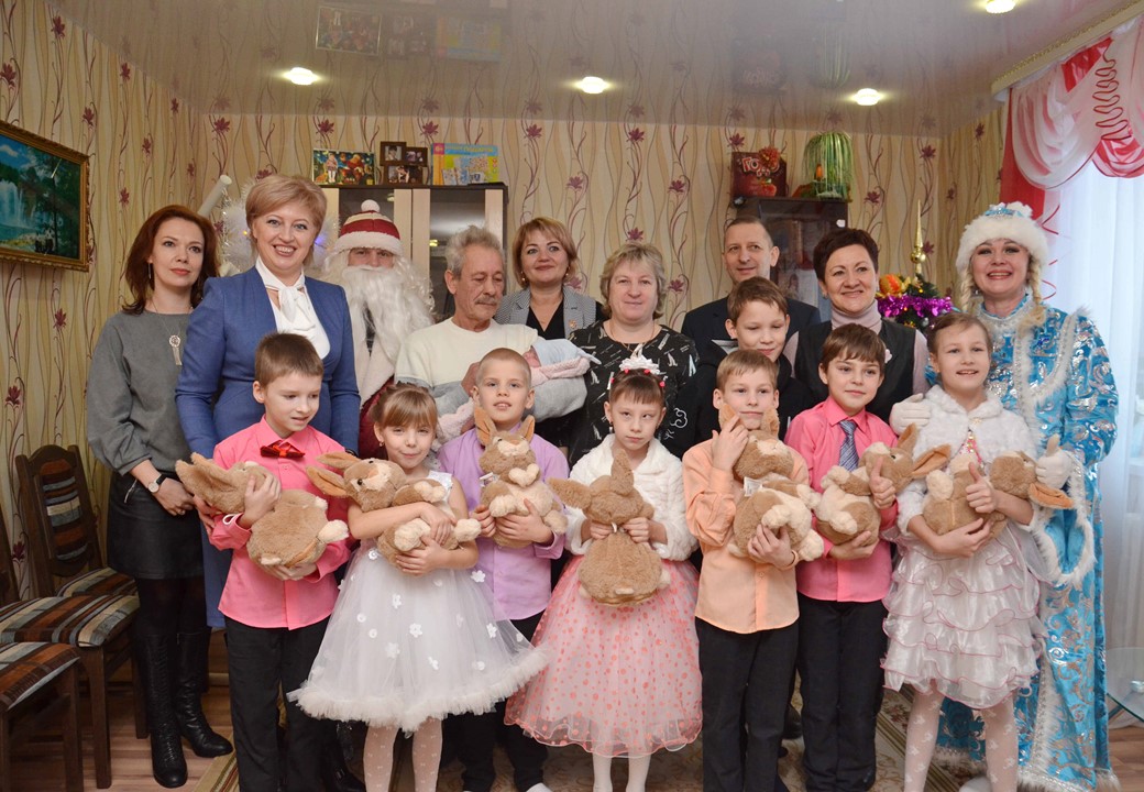 Коллектив Могилевского областного управления №700 ОАО «АСБ Беларусбанк» принял участие в акции "Наши дети"