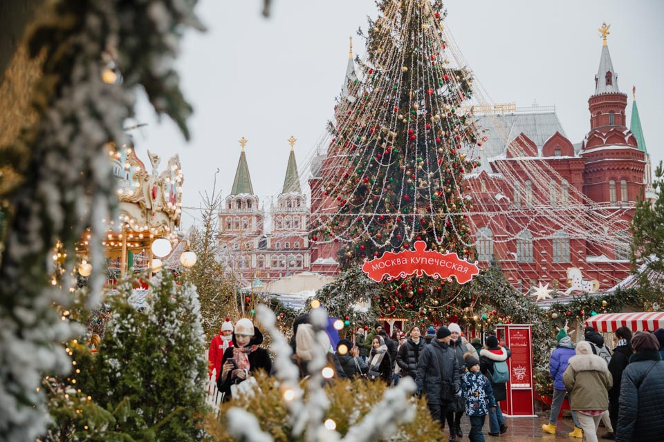 Москва приглашает окунуться в новогоднюю сказку