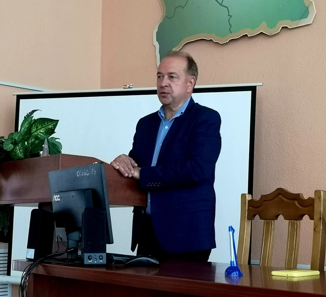 В День народного единства мы должны еще раз вспомнить о значимости национальной идентичности, единства и солидарности белорусского народа – мнение