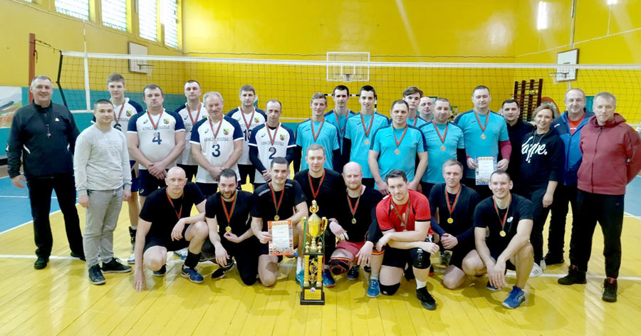Турнир по волейболу на призы Героя Советского Союза С. В. Романца прошел в Климовичах