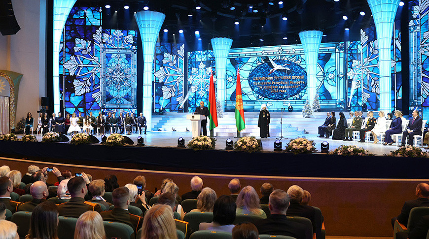 Александр Лукашенко: мир - важнейшая ценность, в Беларуси знают его цену