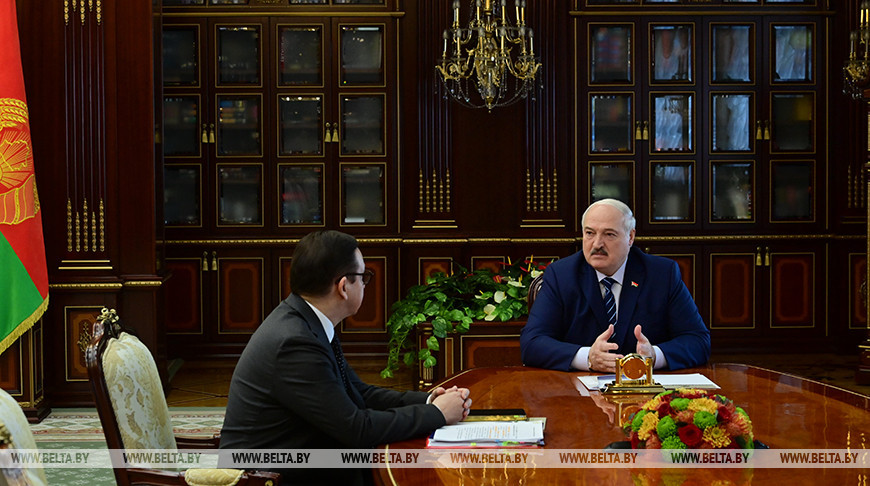 "Снег сошел - ужас". Лукашенко рассказал о трупах на границе и напомнил о силе правды