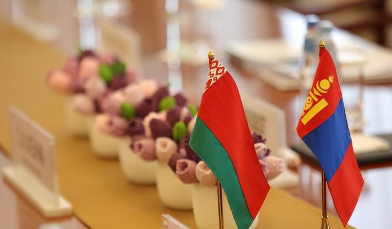 Лукашенко 1-4 июня совершит государственный визит в Монголию