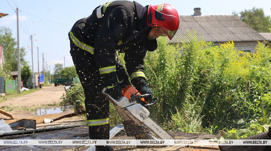 Кто, где и когда должен навести порядок? Лукашенко подписал распоряжение об устранении последствий стихии