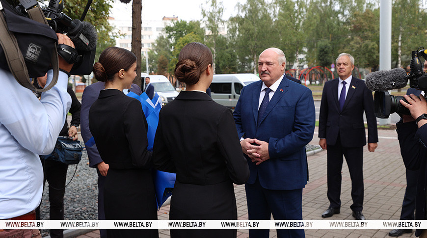 Лукашенко заявил о необходимости ускорить научно-техническую революцию в Беларуси