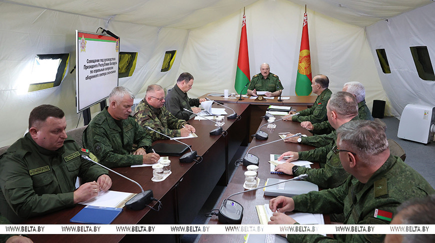 "Единство и дисциплина". Лукашенко рассказал о созданной в Беларуси системе обороны государства