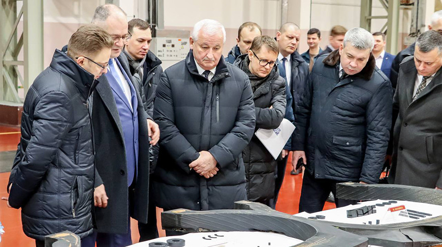 Петр Пархомчик: среди ключевых задач, стоящих перед «Белшиной», – работа в области импортозамещения