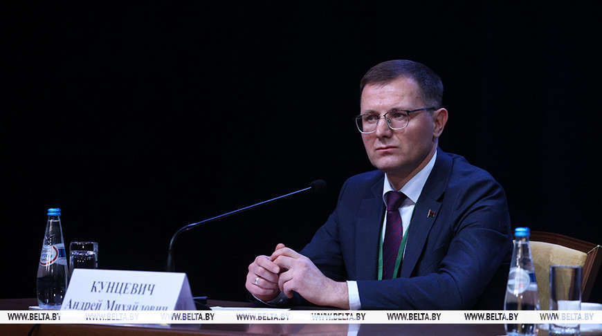 Журналисты каких стран будут работать в инфоцентре ЦИК, рассказал Кунцевич