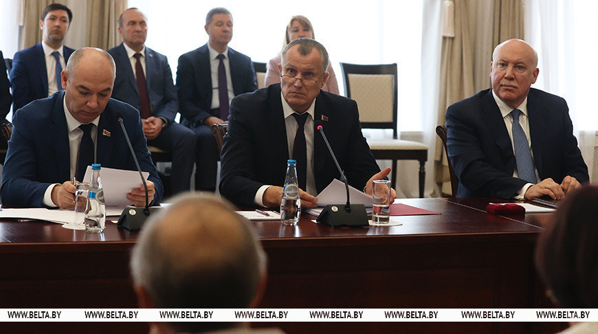 Исаченко: взаимоотношения Беларуси и России строятся на славянской общности, традициях и культуре