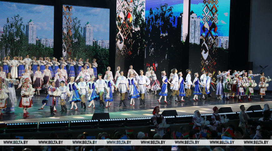 Анатолий Исаченко: каждый творческий номер - это отдельная страничка нашей истории, где есть боль и горечь, победы и достижения нашей родной Могилевской области