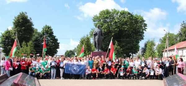 Трудовой семестр открыли в Костюковичах
