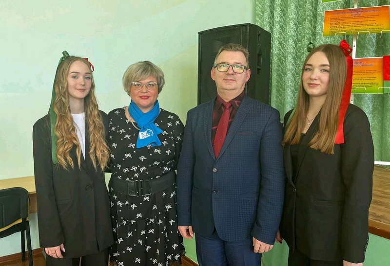 Патриотическое мероприятие, посвященное Дню Конституции, прошло в бобруйском колледже