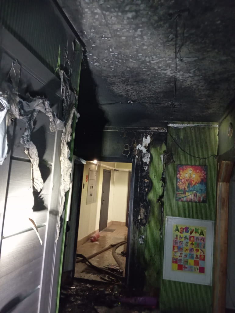 Четверо детей в Бобруйске получили отравление продуктами горения на пожаре