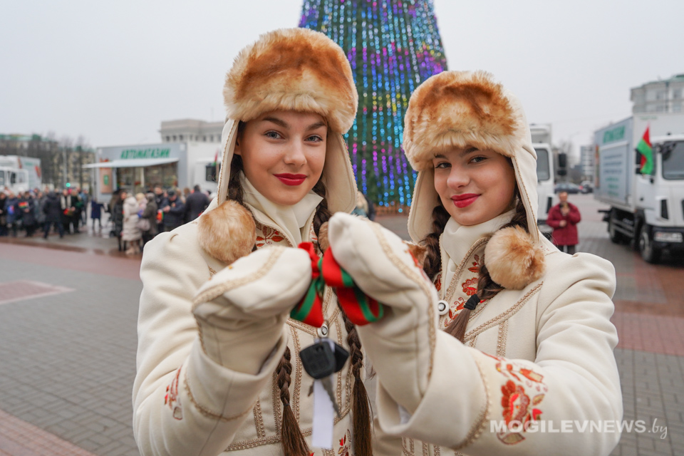Торговля станет ближе: 30 новых автолавок получила потребкооперация Могилевщины