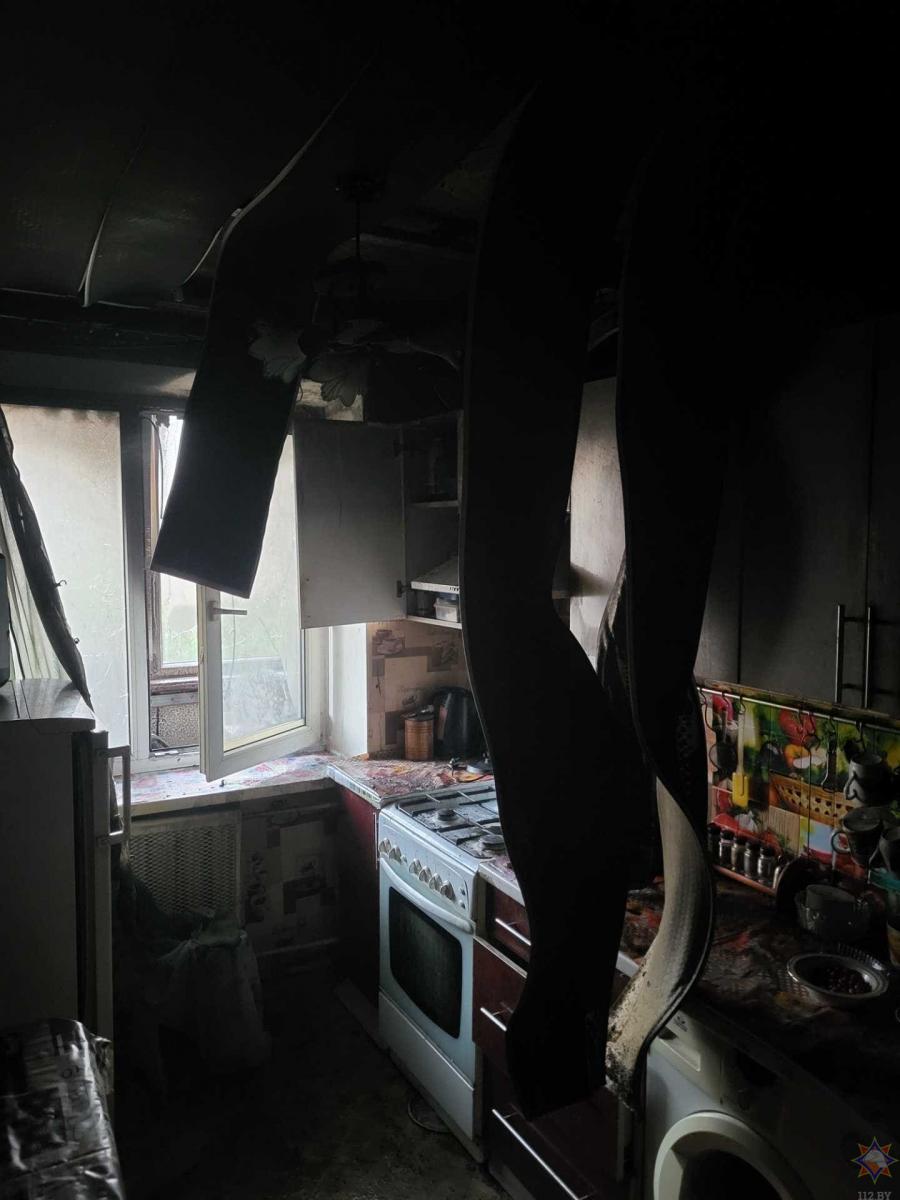 На пожаре в Могилеве соседка спасла пенсионерку