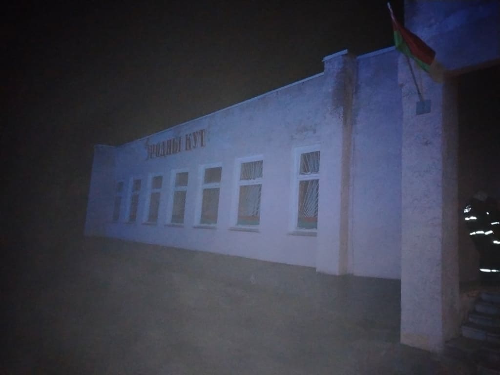 В Быховском районе горел магазин