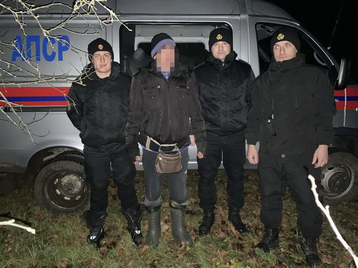 Пошел на рыбалку и заблудился: климовичские спасатели помогли отыскать дорогу домой пенсионеру