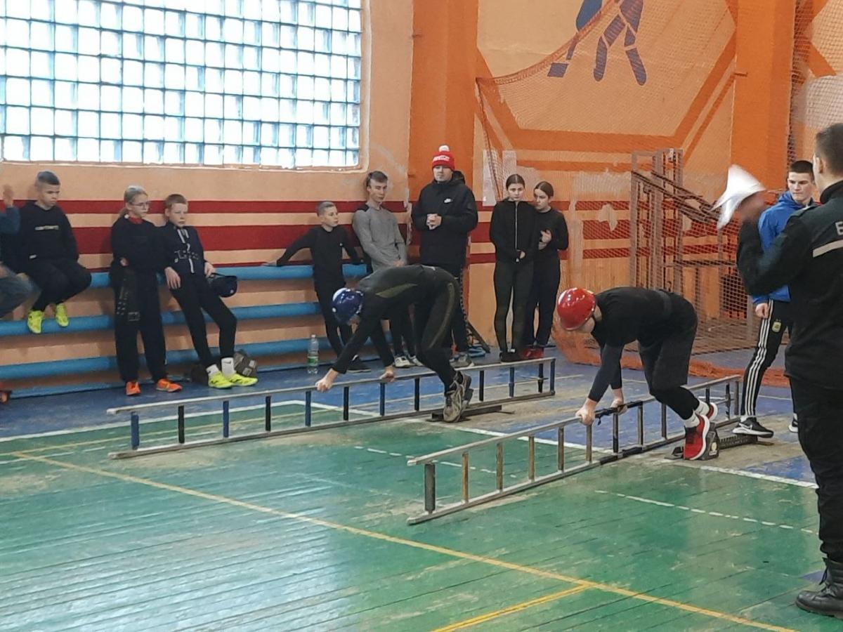 Традиционный личный чемпионат по пожарно-спасательному спорту «Львята-2024» прошел в Могилеве