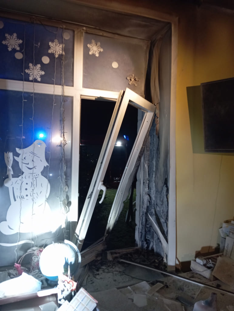 Короткое замыкание новогодней гирлянды привело к пожару в школе в Бобруйском районе