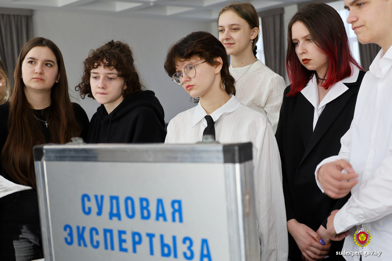 Могилевские эксперты продолжают профилактическую работу по формированию законопослушного поведения у подростков