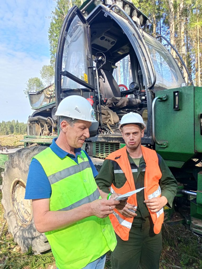 Профсоюзы продолжают оказывать помощь в устранении последствий июльской стихии