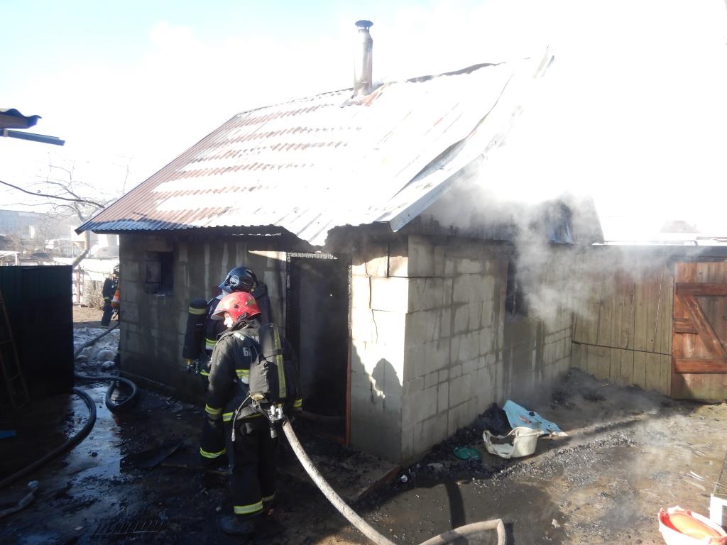 Пожар частной бани тушили в Могилеве