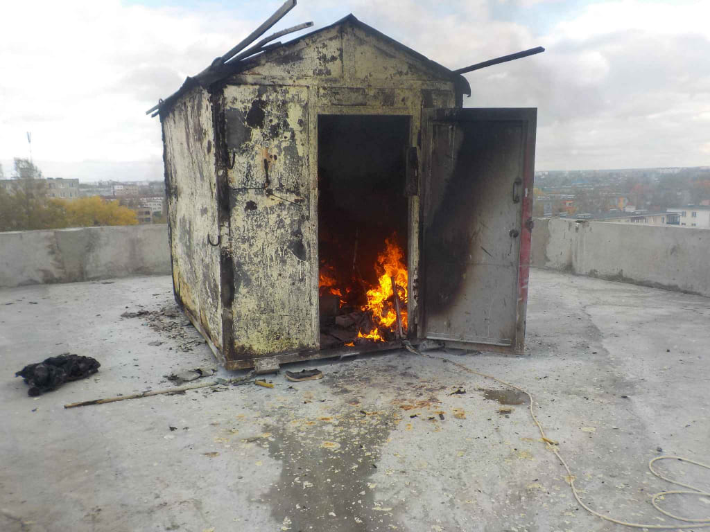 В Бобруйске горела бытовка