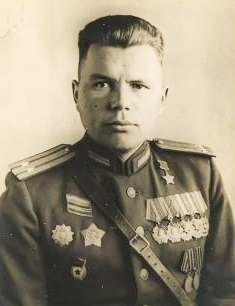 Улицы героев носят имена: Анатолий Банкузов