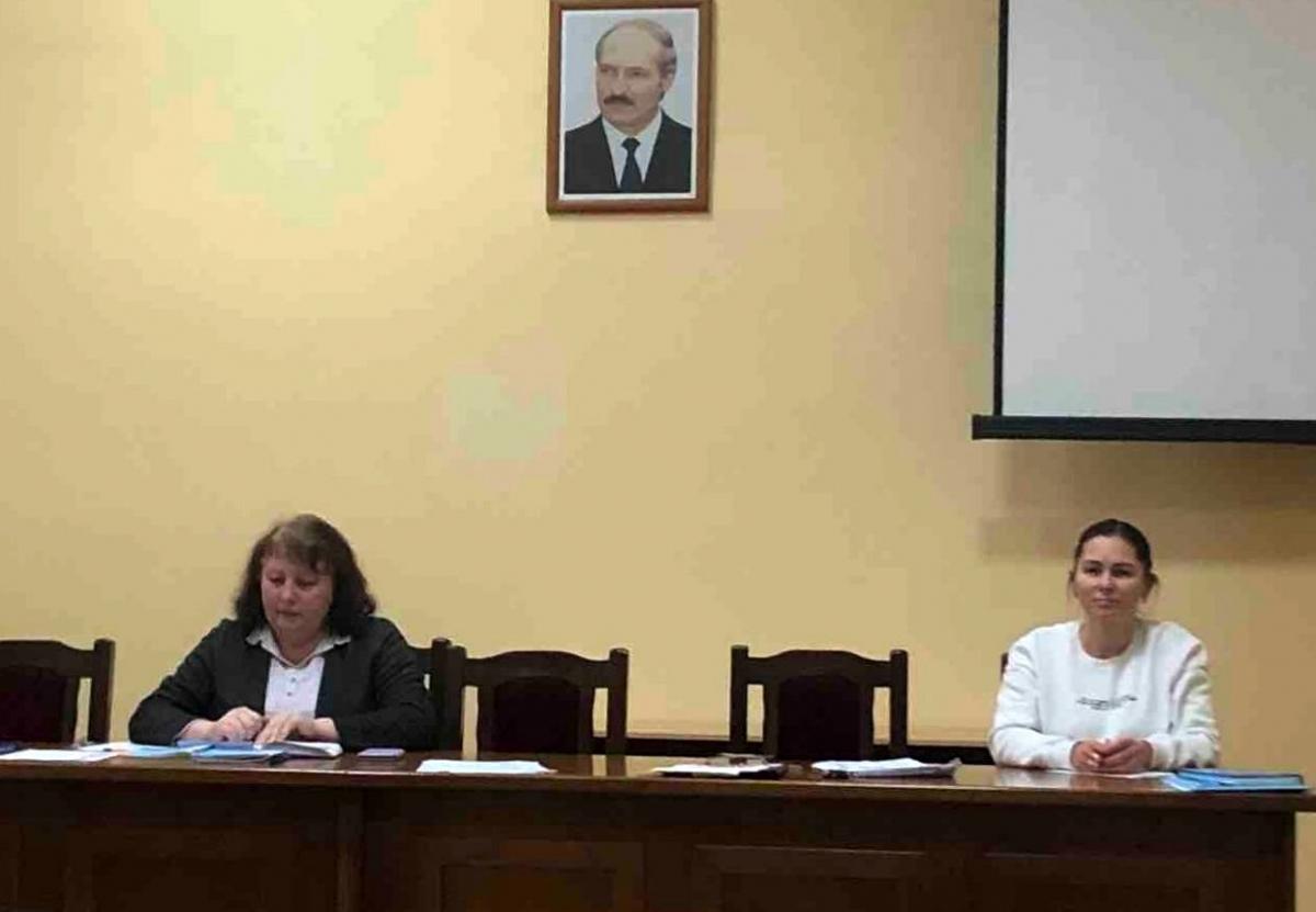 Профсоюз оказал материальную помощь медработникам Бобруйска, воспитывающим детей с инвалидностью