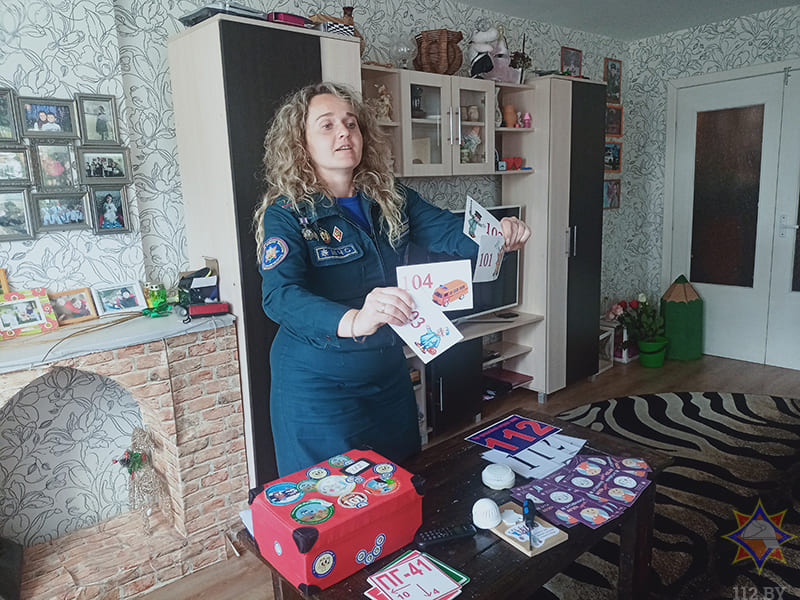 Дома семейного типа посещают спасатели Бобруйска