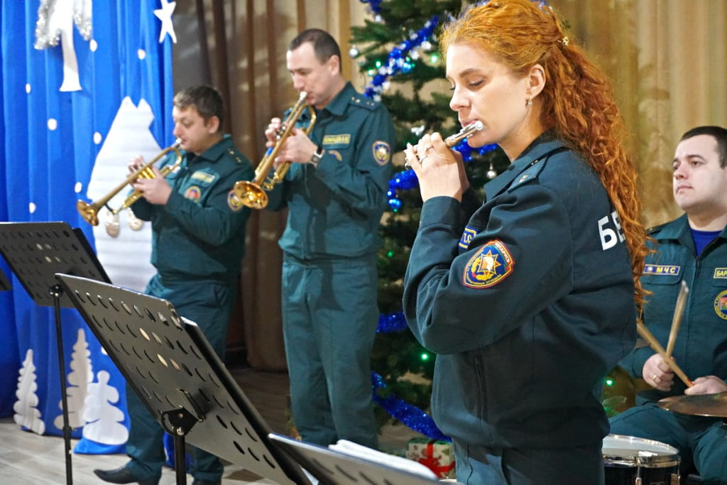 Работники Могилевского областного управления МЧС присоединились к республиканской благотворительной акции