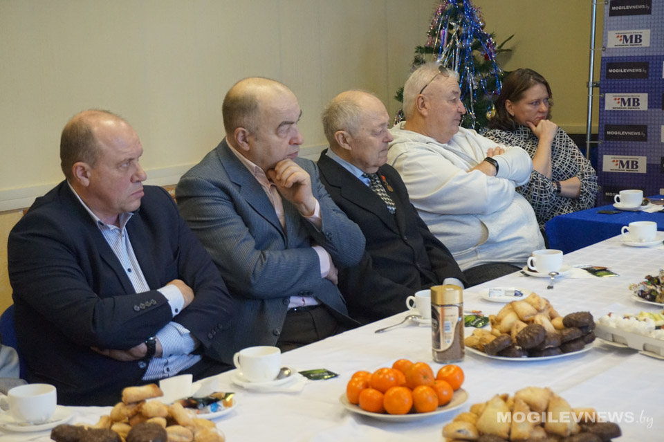 «От всей души»: ветераны журналистики встретились в пресс-центре "Могилевских ведомостей"