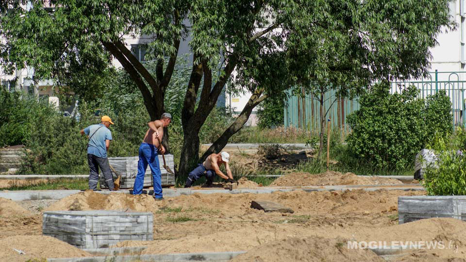 О требованиях к микроклимату рабочих мест в жаркий период года напоминает областная санэпидслужба