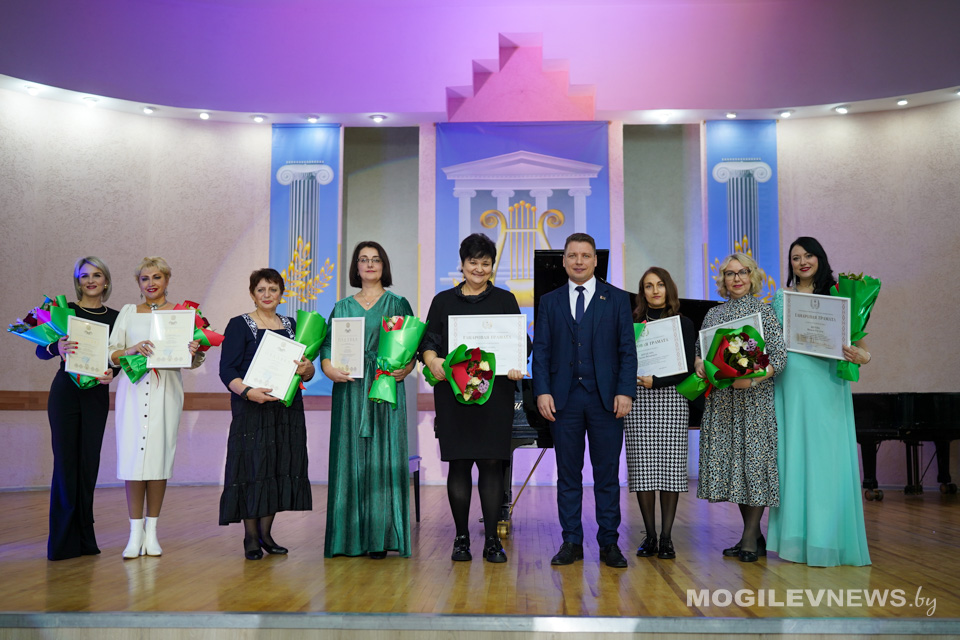 100-летний юбилей отмечает Могилевский государственный колледж искусств. Фото