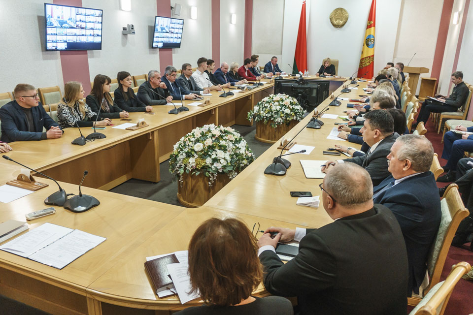 Тематику единого дня информирования обсудили в облисполкоме