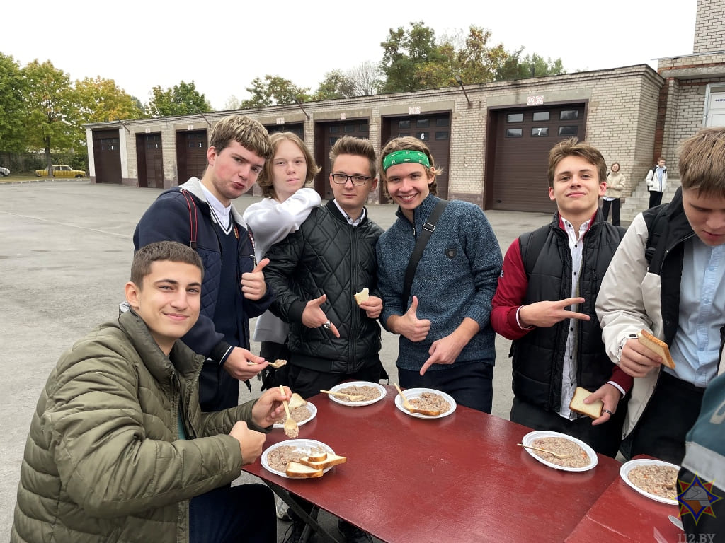 В пожарном аварийно-спасательном отряде Могилевского областного управления МЧС прошел День открытых дверей