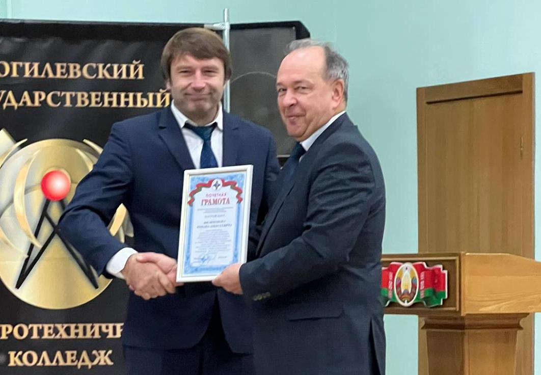 Работников Могилевской городской автобазы учреждений здравоохранения поздравили с Днем автомобилиста и дорожника